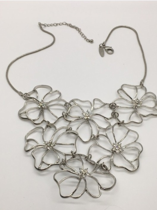 NY Collection Jewelry - Silver Floral Statement Necklace - Women Jewelry